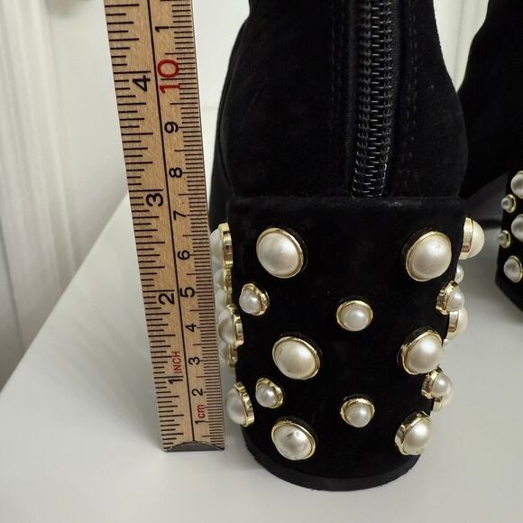 Stuart Weitzman Pearl Bacari Velvet Block Heel Booties Black Maximalist Sz 6.5 - Picture 9 of 10